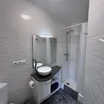 Garden Apartment *