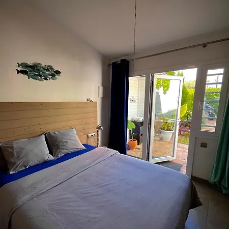 Garden 公寓 锡切斯